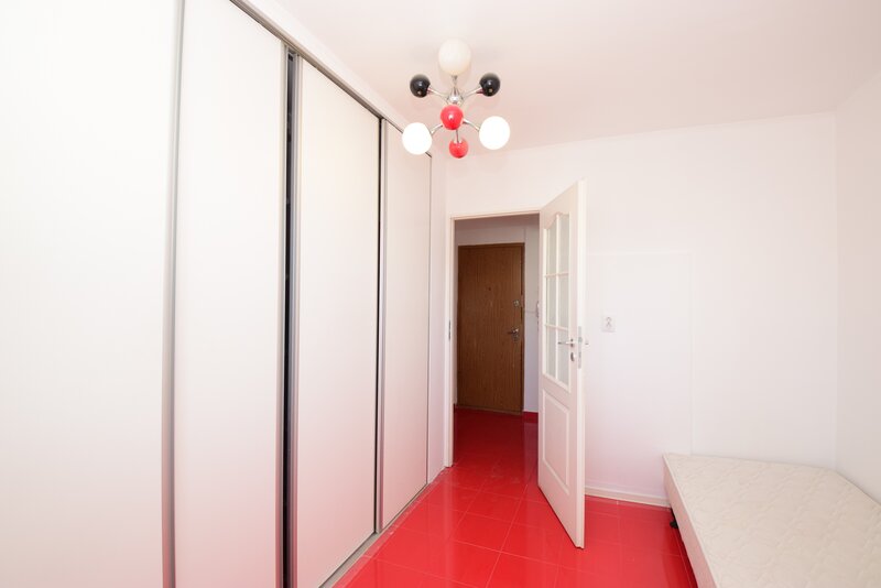 Parc IOR, metrou Grigorescu 2 camere decomandat, bloc 1986